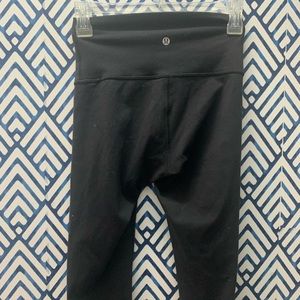 Lululemon Black Leggings Size 2 Wunder Under